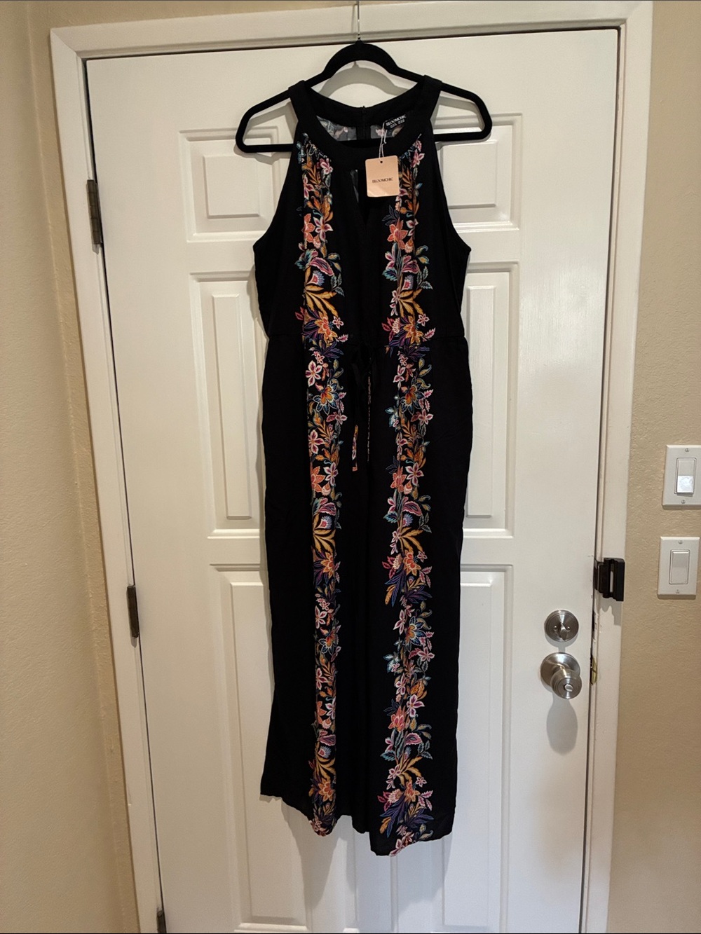 Bloomchic Black Sleeveless tropical print wide leg jumpsuit